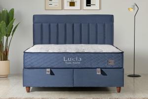 Lucia Set